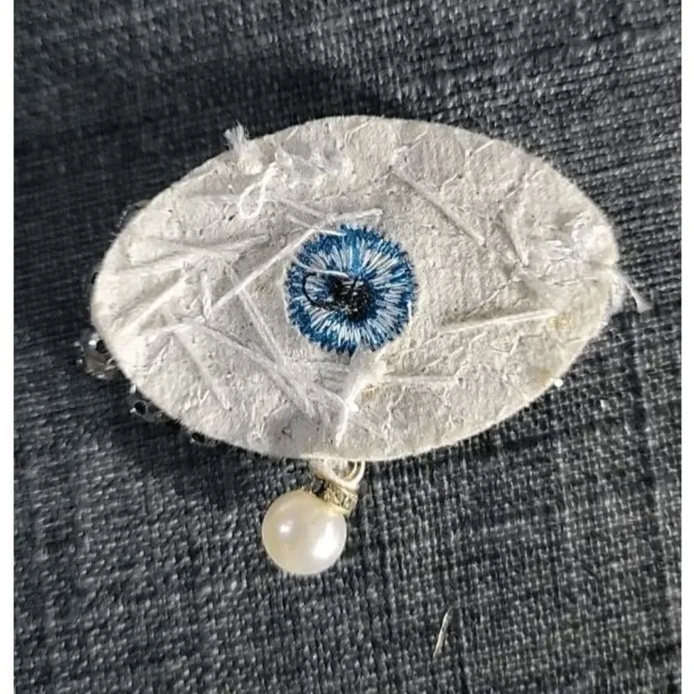 Beaded Rhinestone Eyeball Applique 2